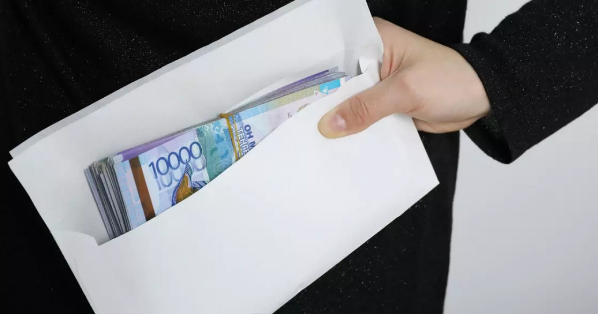 Әкімдік, министрлік әлде сот: Қазақстанда жемқорлықтан көш бастаған қай құрылым