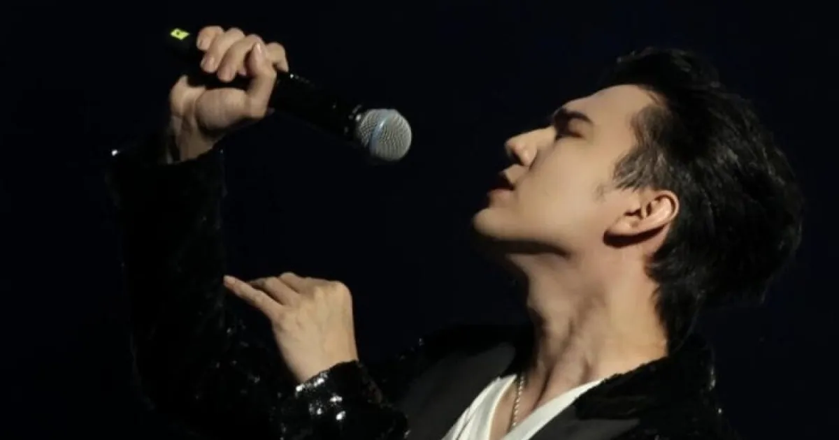 Colman Domingo and Jude Law at amfAR’s Venice Gala