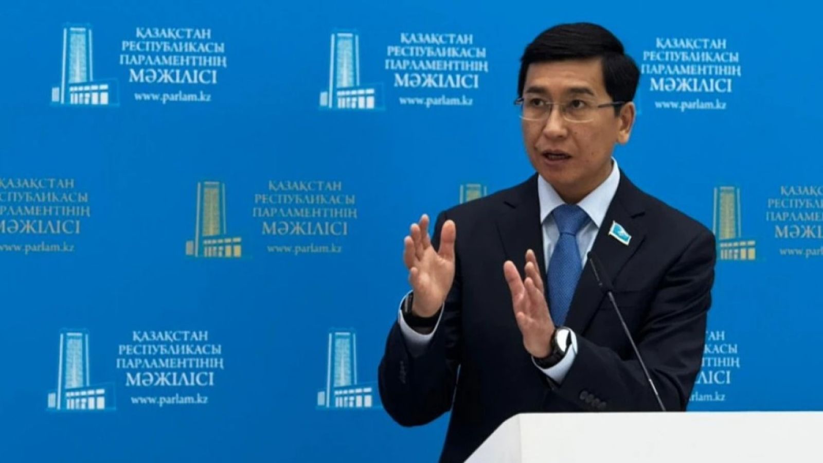 Мектеп пәндерін біріктіру керек пе? – Аймағамбетов пікірін айтты