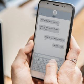 Тауар сатып алсаңыз WhatsApp-тағы хат алмасу келісімшарттың бір бөлігі болады: Заңға жаңа норма енгізілмек