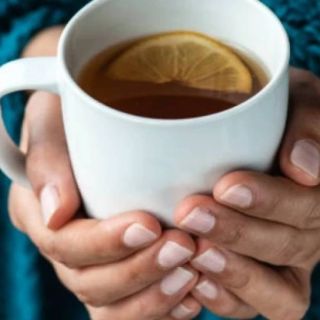 Неге ыстық шайға лимон салуға болмайды?