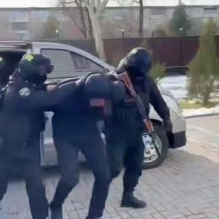 Шымкентте жолда болған қанды төбелес: Төрт күдікті ұсталды