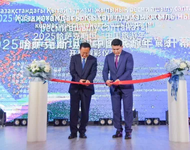 Colman Domingo and Jude Law at amfAR’s Venice Gala