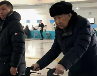 Colman Domingo and Jude Law at amfAR’s Venice Gala