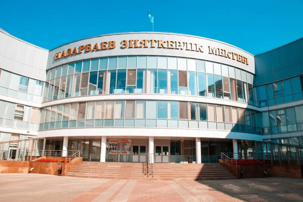 Перизат Қайрат ісі: Назарбаев мектебінінің ата-аналары шамамен 1 млн теңге жинап берген
