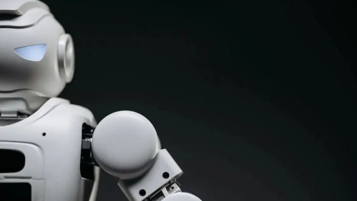 Робот сот орындаушылары 1,2 миллиард теңгеден астам қаржыны үнемдеді