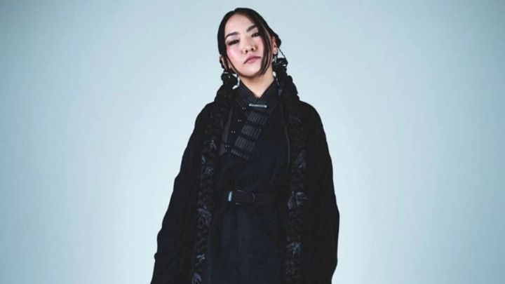 Billie Eilish, Drake, Doja Cat-пен бірге: Қазақстандық рэпер Yenlik халықаралық шоуға қатысты