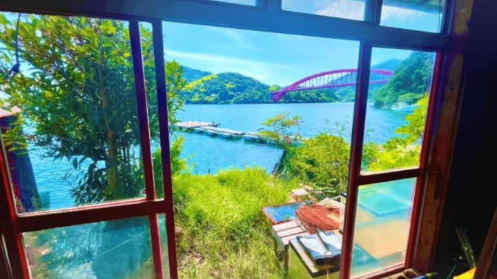 Жапонияда теңіз жағасындағы үй 6,5 миллион теңгеге сатылып жатыр