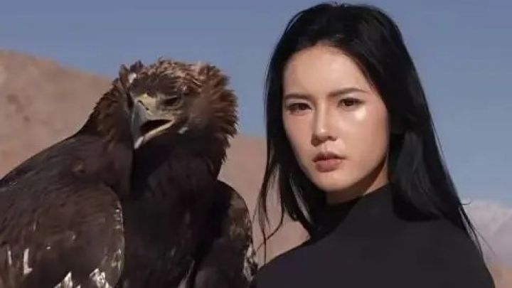 Қазақстанды Қытайға танытып жүрген Тао Минсю кім? Қытайлық блогер не үшін "Достық" орденін алды?