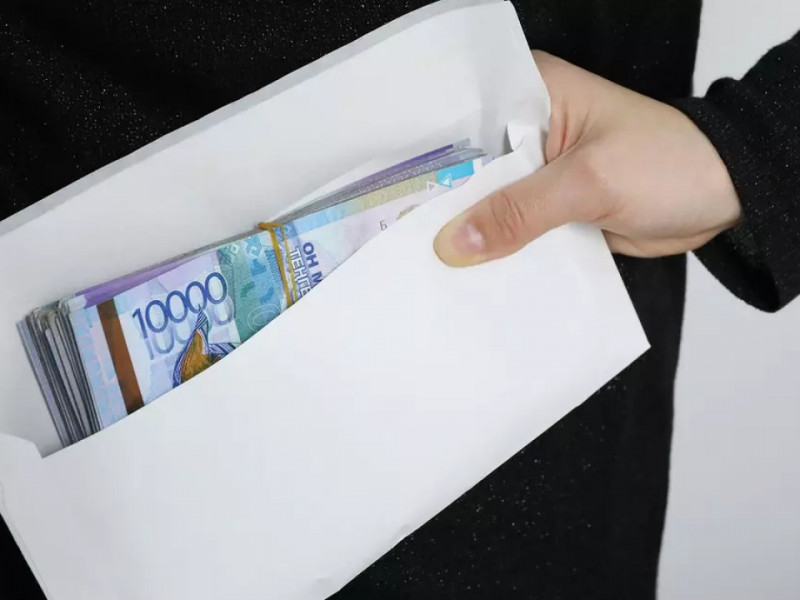 Әкімдік, министрлік әлде сот: Қазақстанда жемқорлықтан көш бастаған қай құрылым