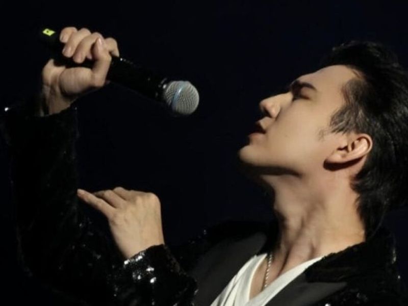 Димаш, ИК, Sadraddin: Интернетте кімнің әні көп тыңдалғаны анықталды