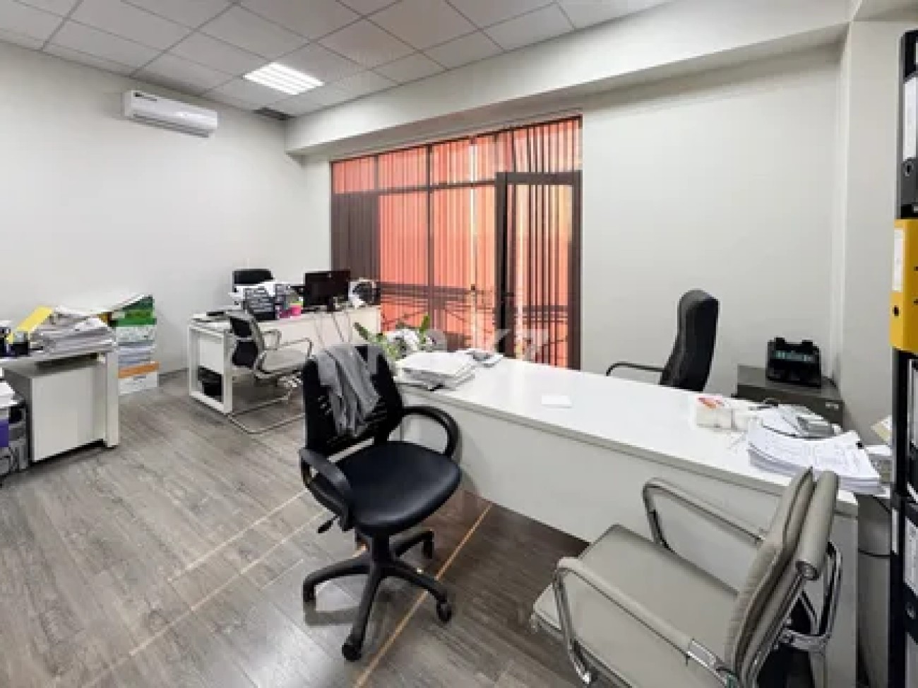 📍 9. Кеңсе мен сервис орталықтар